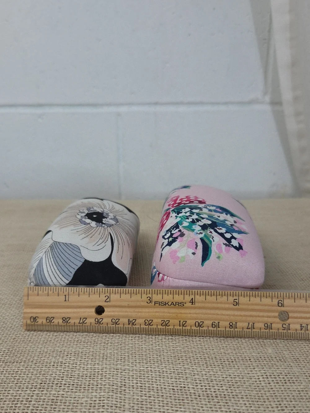 Set Of 2 Vera Bradley Floral Fabric Print Hardshell Sunglasses Cases